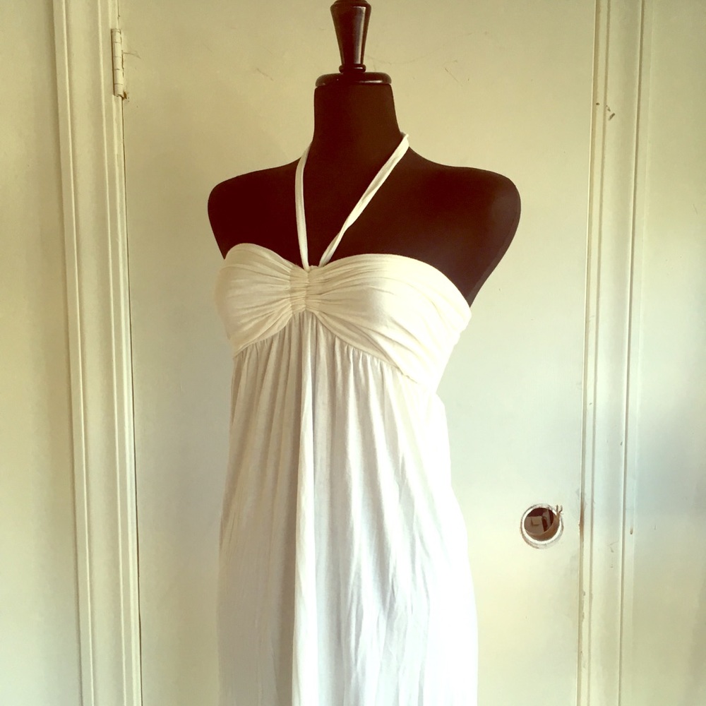 Timeless white maxi dress